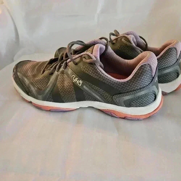 Ryka Influence training shoe‎ - Picture 3 of 6